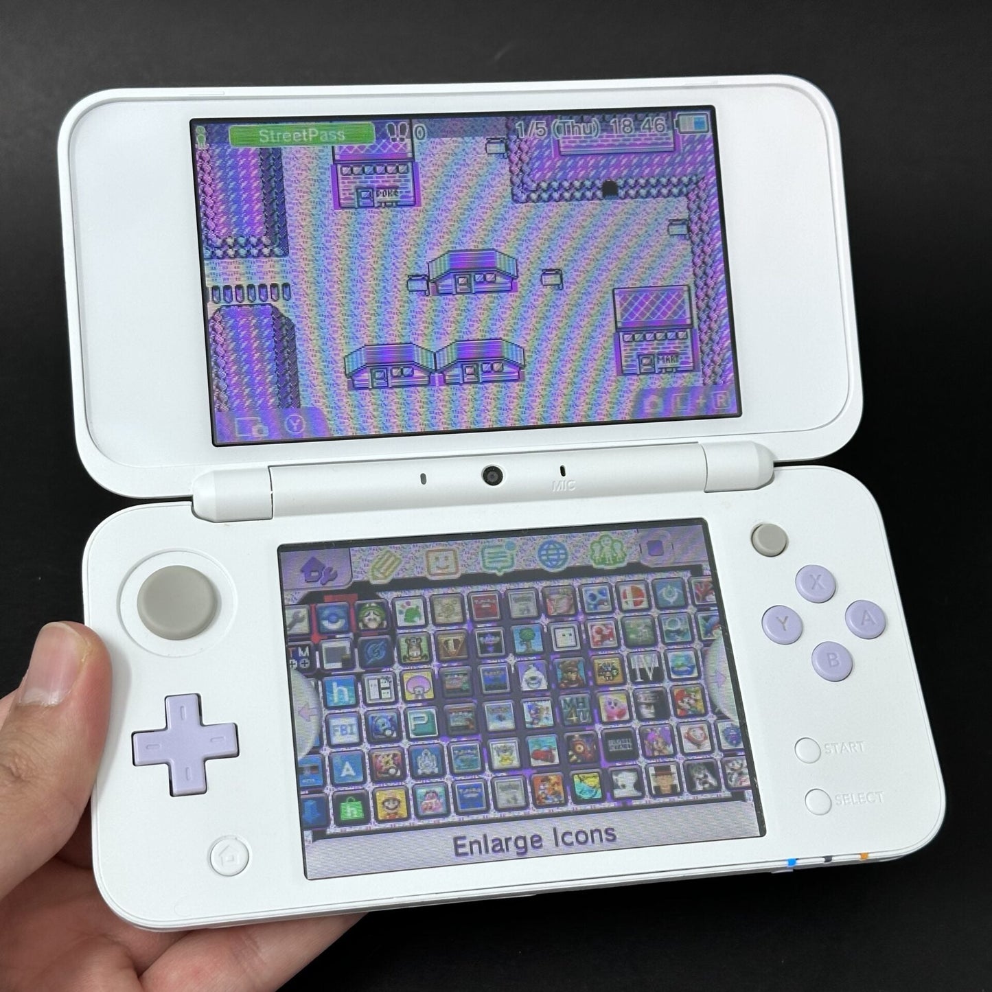 New Nintendo 2DS XL (64GB) – 600+ Games | White and Lavender image 0