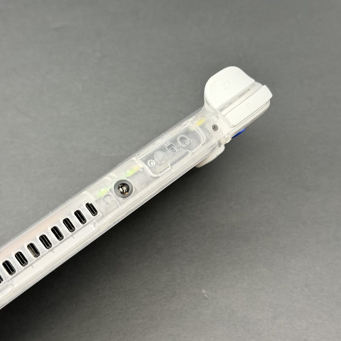 Nintendo Switch Lite - Clear White | Custom image 3