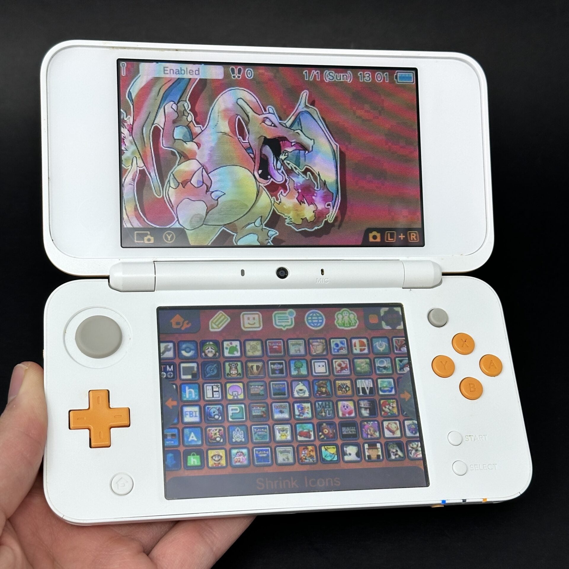 New Nintendo 2DS Xl (64GB) - 600+ Games | White and Orange image 0
