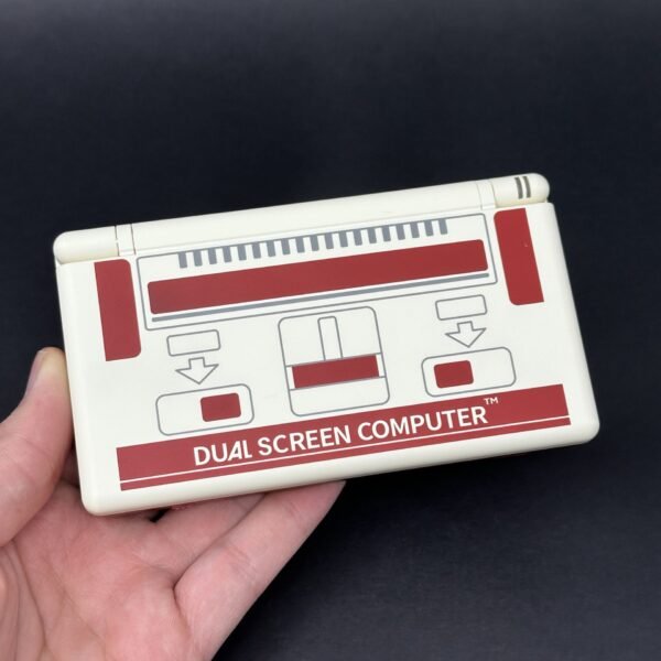 Nintendo DS Lite with 500+ Games | Custom Famicom Edition - Image 2