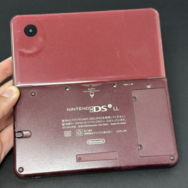 Nintendo DSi Xl (128GB) - 4000 Games | Iron Red - Image 2