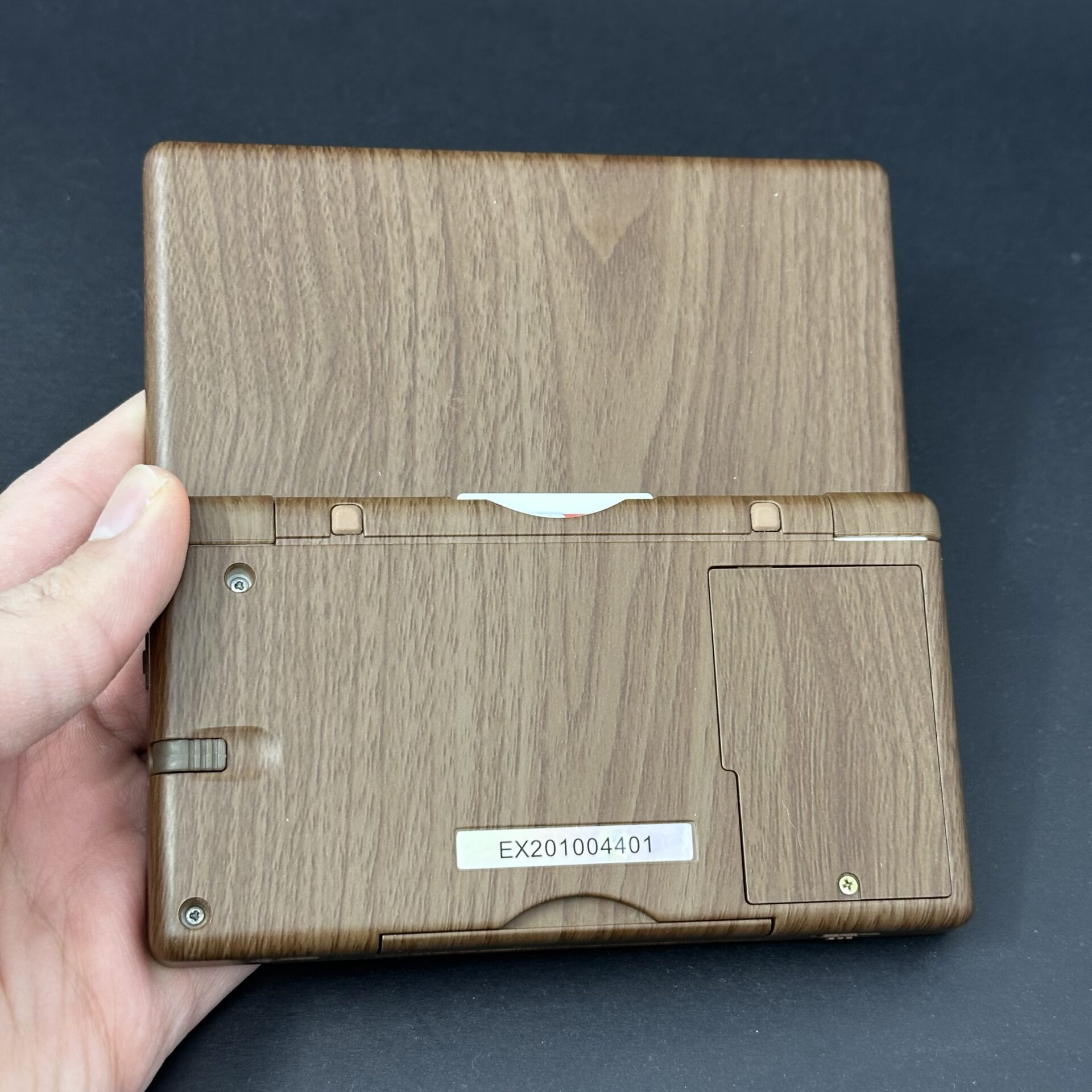 nintendo-ds-lite-with-500-games-custom-wood-edition-samtendo