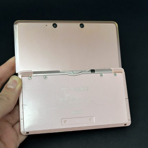 Nintendo 3DS (64GB) – 600+ Games | Pearl Pink - Image 2