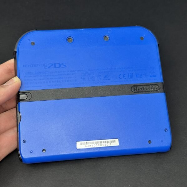 Nintendo 2DS (64GB) – 600+ Games | Cobalt Blue - Image 2