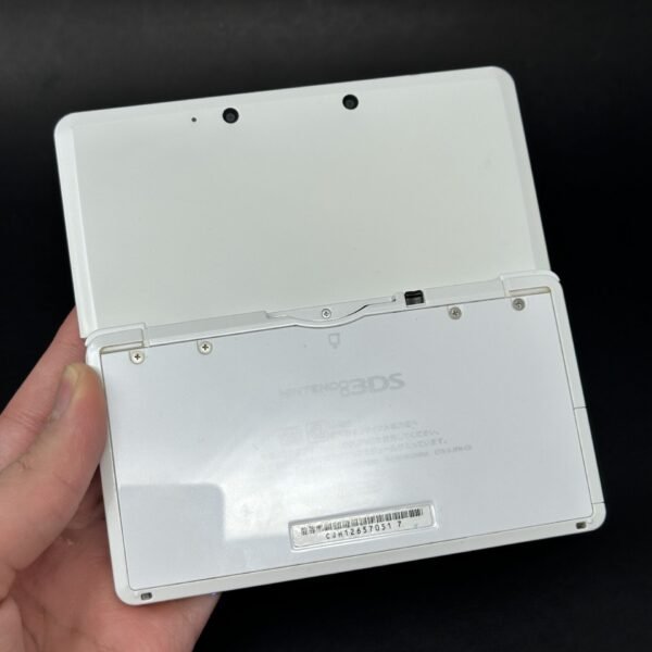 Nintendo 3DS (64GB) – 600+ Games | Pure White (Rare) - Image 2