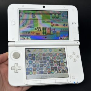 Nintendo 3DS XL (64GB) – 600+ Games | Pure White