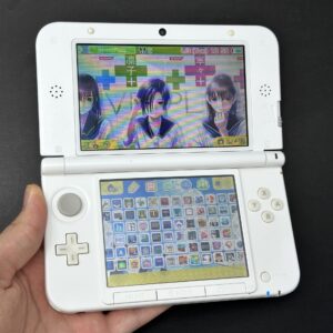 Nintendo 3DS XL (64GB) – 600+ Games | LovePlus Limited Edition