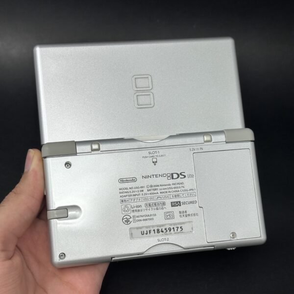 Nintendo DS Lite with 500+ Games | Mystic Silver - Image 2