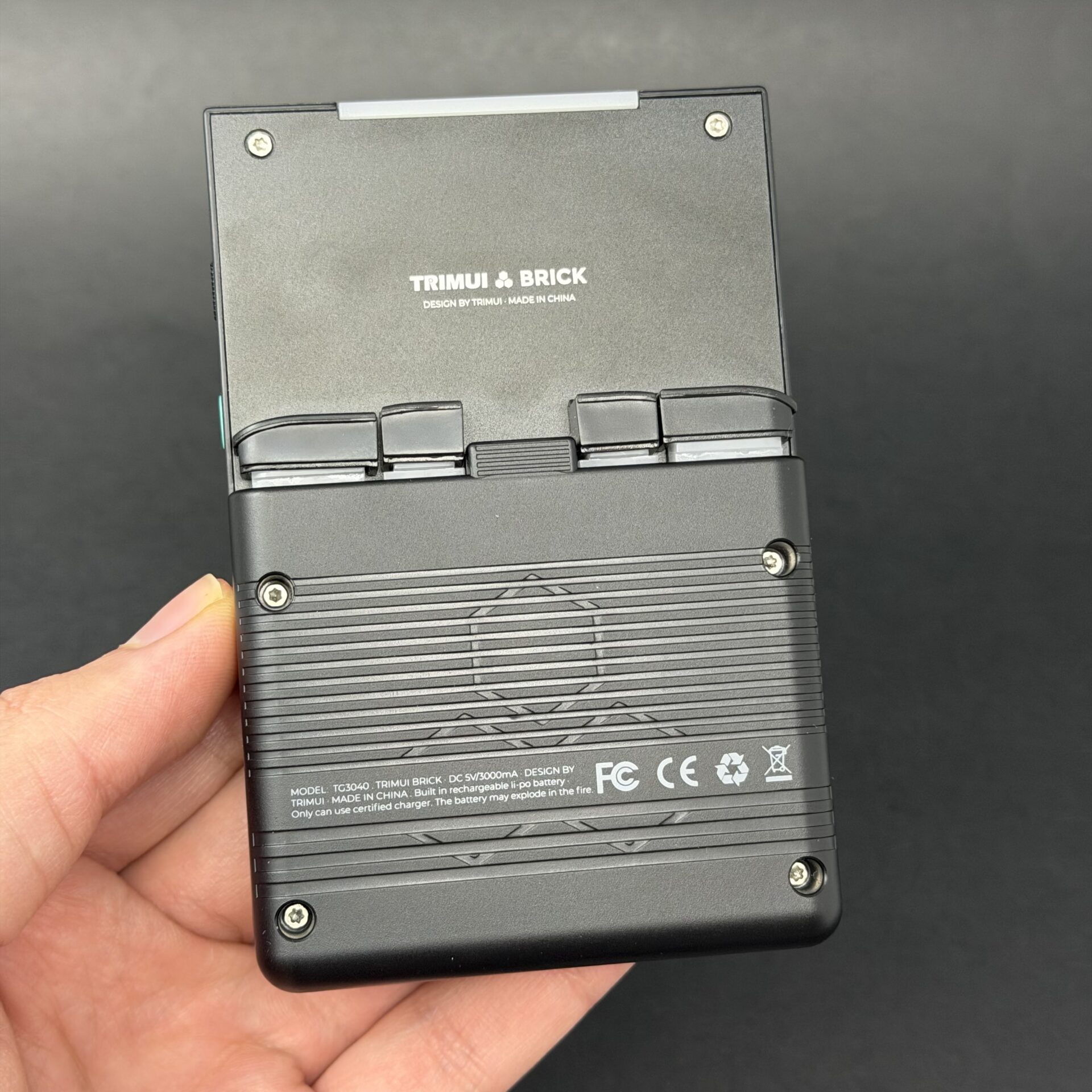 TrimUI Brick with 4000 Pre Loaded Games | Black - Image 2