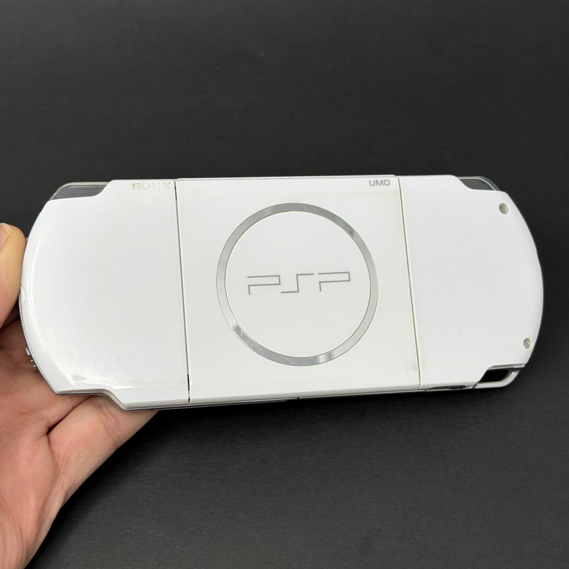 PSP 3000 (128GB) - 1050 Games | Green and White - Image 2