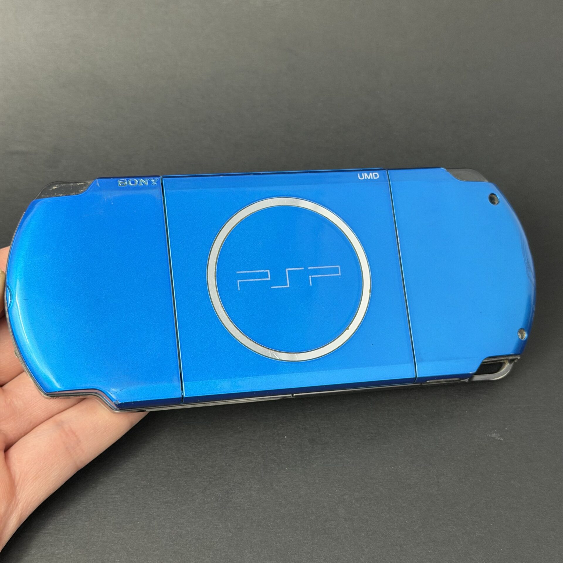 PSP 3000 (128GB) - 1050 Games | Blue and White w/ IPS Screen! - Image 2