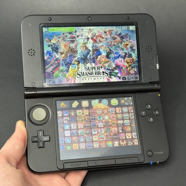 Nintendo 3DS XL (64GB) – 600+ Games | Smash Bros Blue