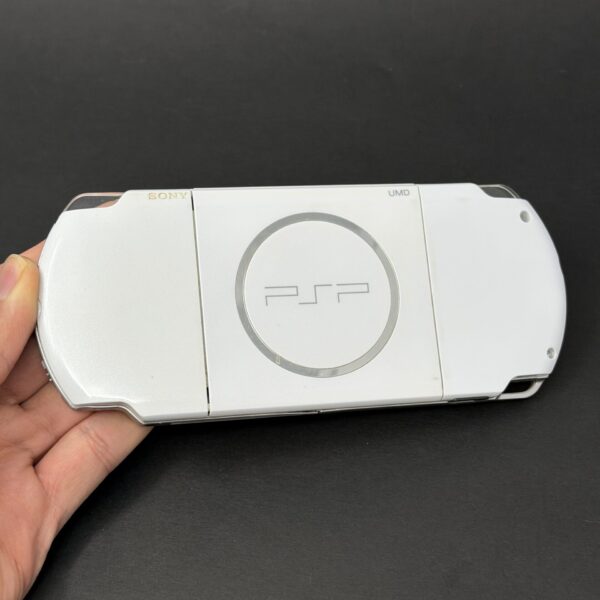 PSP 3000 (128GB) - 1050 Games | Red and White