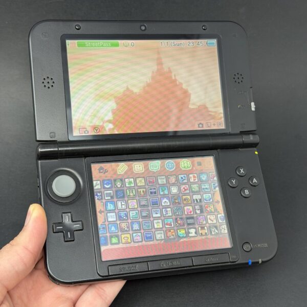 Nintendo 3DS Xl with 600+ Games | Monster Hunter Limited Edition