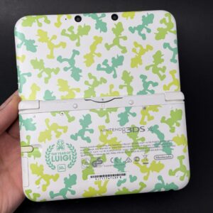 Nintendo 3DS XL (64GB) – 600+ Games | Luigi Limited Edition