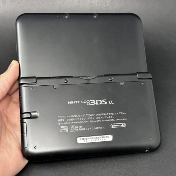 img_2002.jpeg Nintendo 3DS XL (64GB) – 600+ Games | Jet Black