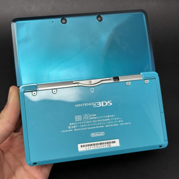 img_3969.jpeg Nintendo 3DS (64GB) – 600+ Games | Aqua Blue