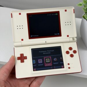 Nintendo DS Lite with 500+ Games | Famicom